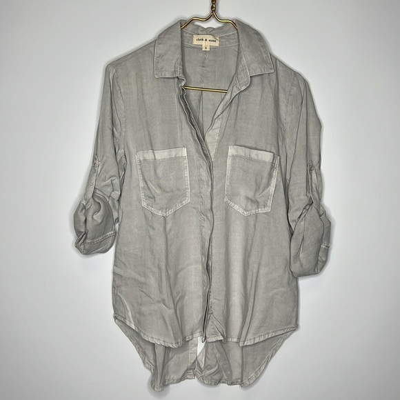 Cloth & Stone Split Back Button Down Sand Color Size Small - Picture 2 of 7